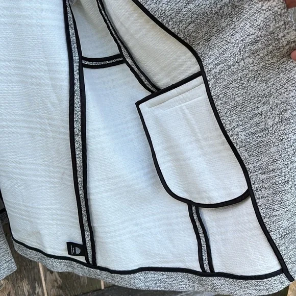 NWOT Torrid Studio Double Knit Boyfriend Blazer Size 2X - Picture 8 of 11